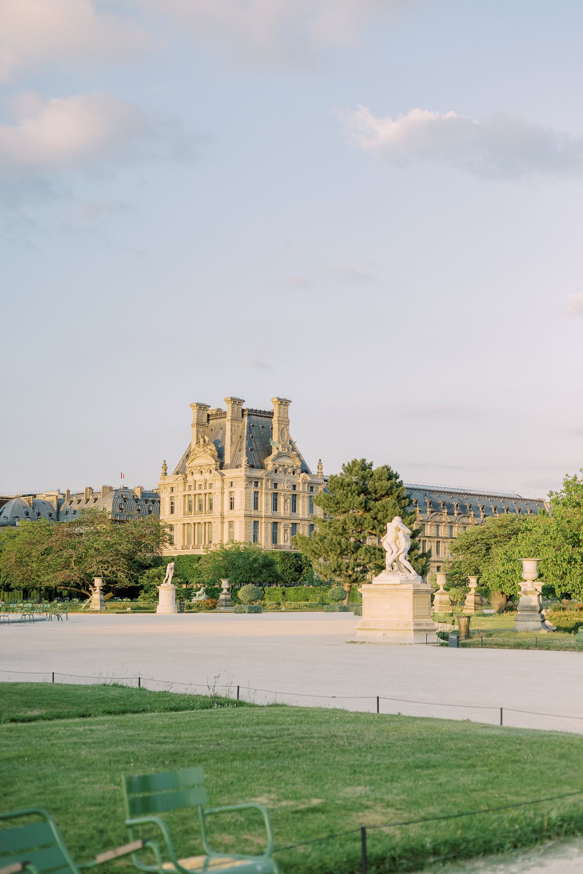 After Wedding Session am Louvre - ein abendlicher Spaziergang