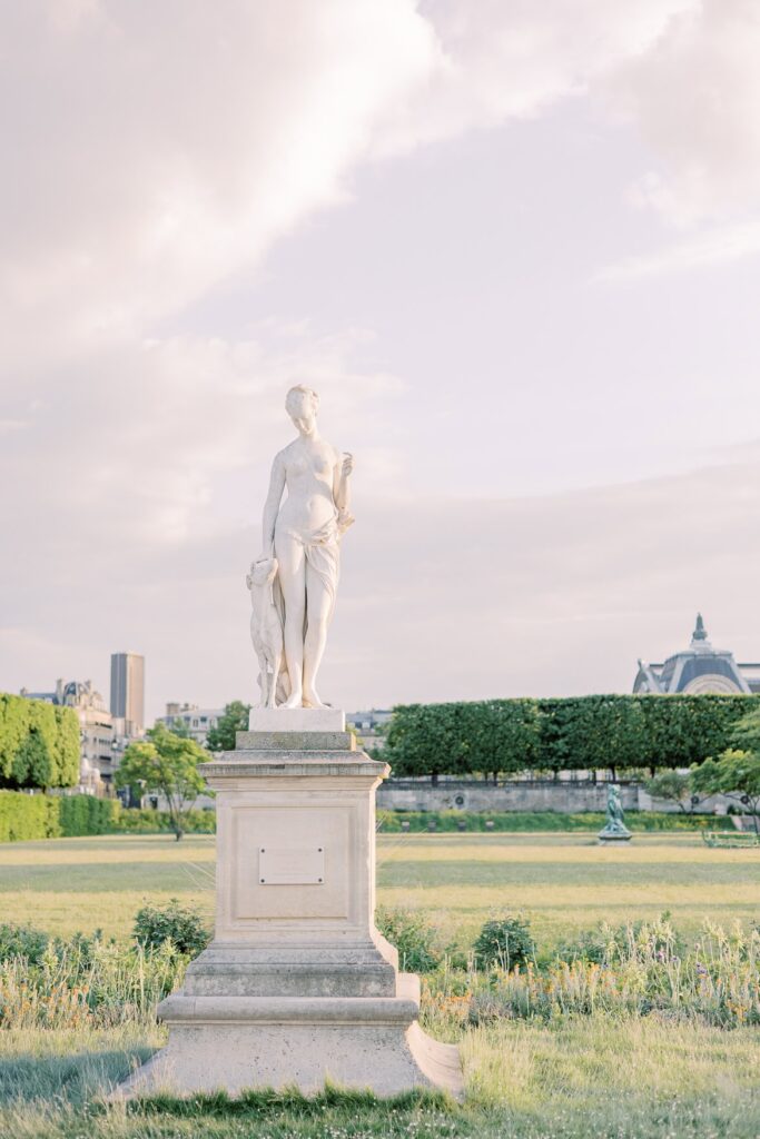 After Wedding Session am Louvre - ein abendlicher Spaziergang