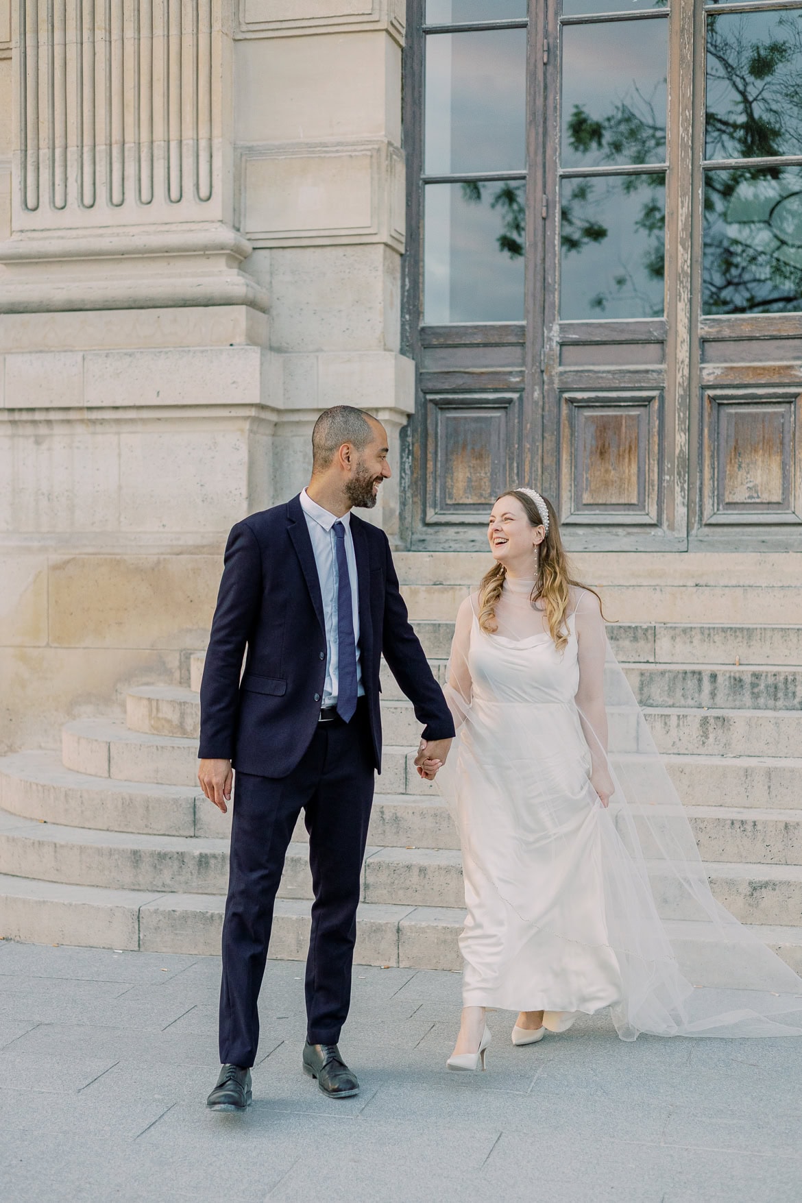 After Wedding Session am Louvre - ein abendlicher Spaziergang