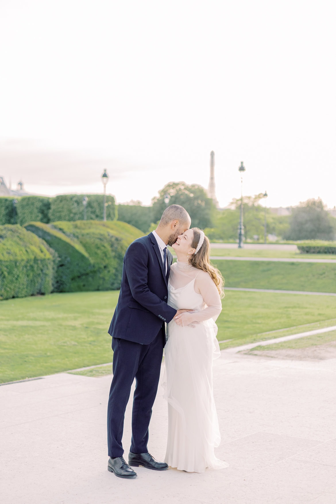 After Wedding Session am Louvre - ein abendlicher Spaziergang