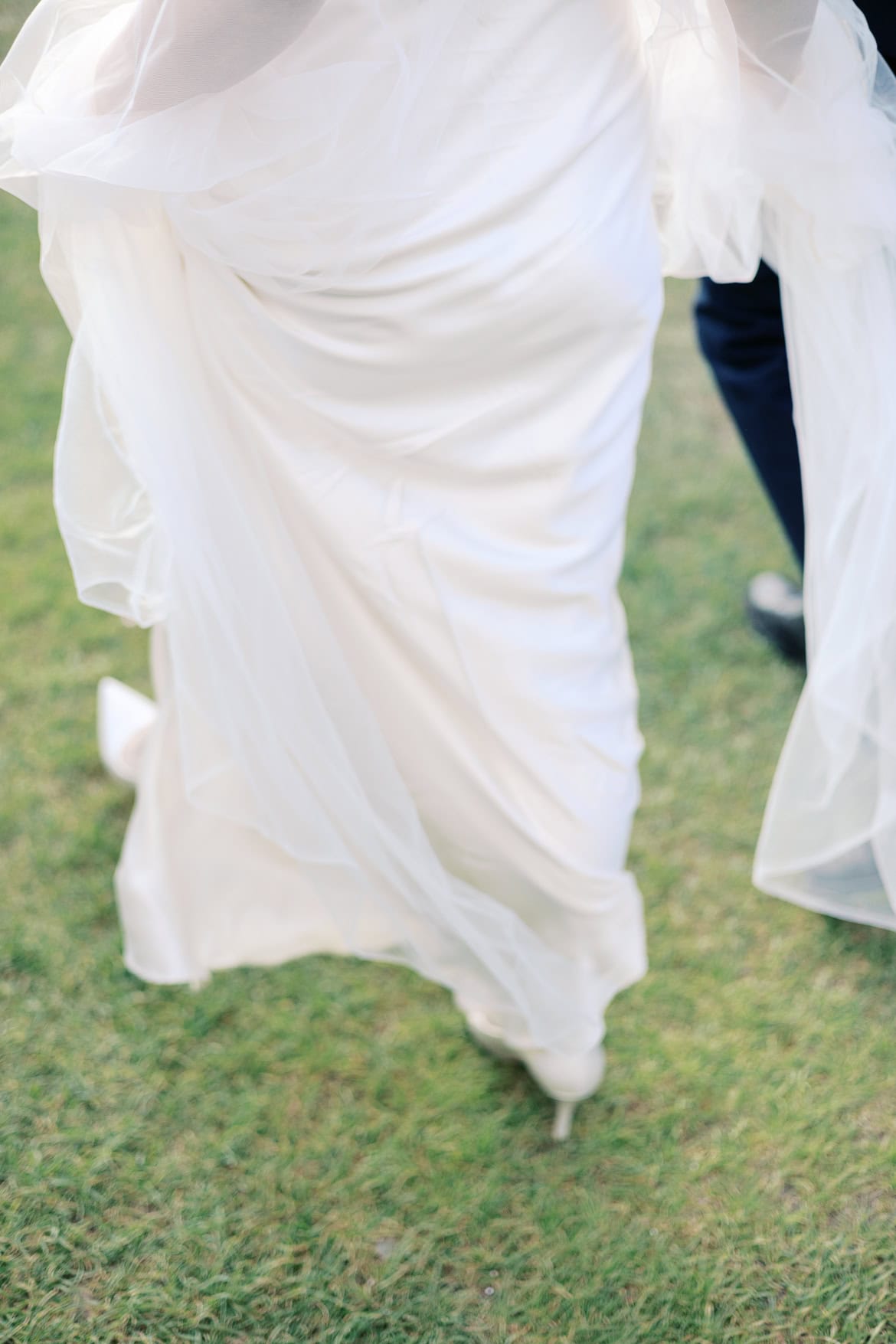 After Wedding Session am Louvre - ein abendlicher Spaziergang