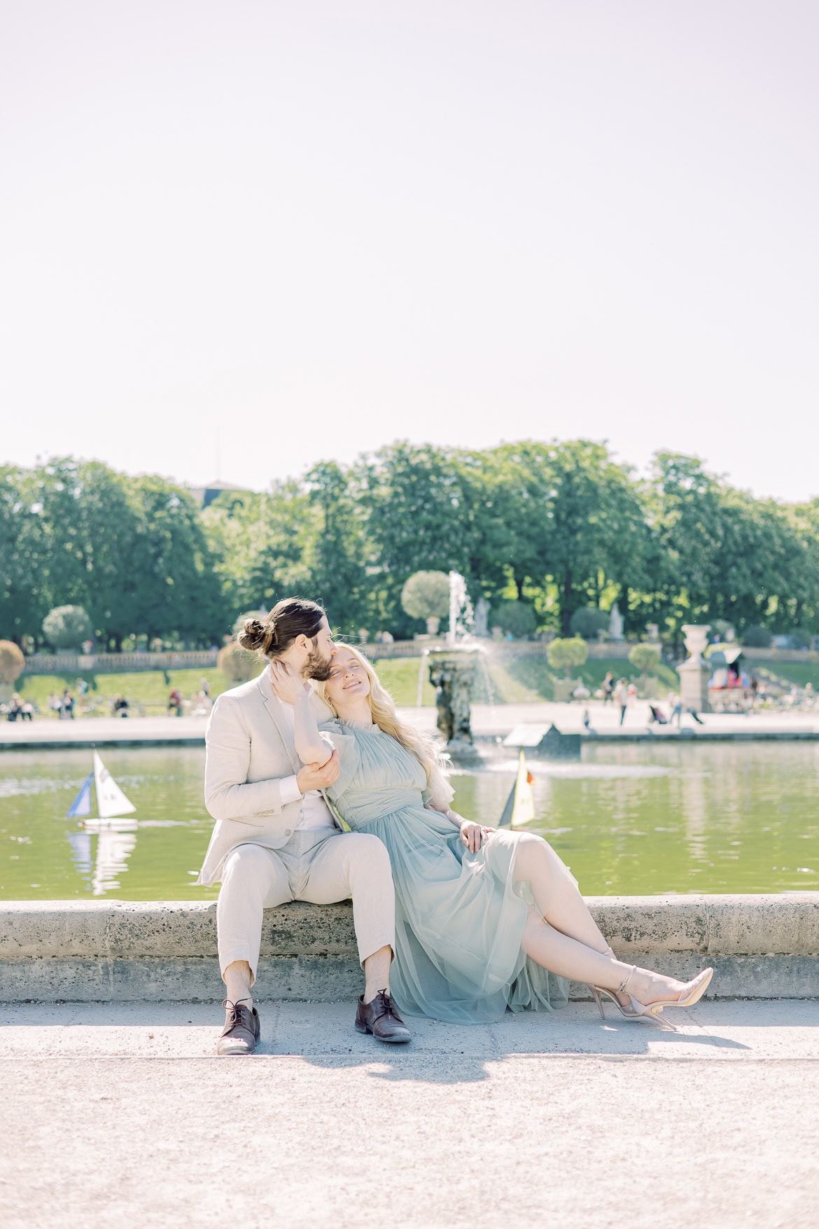 Verlobung an der Notre Dame - ein Editorial in Paris