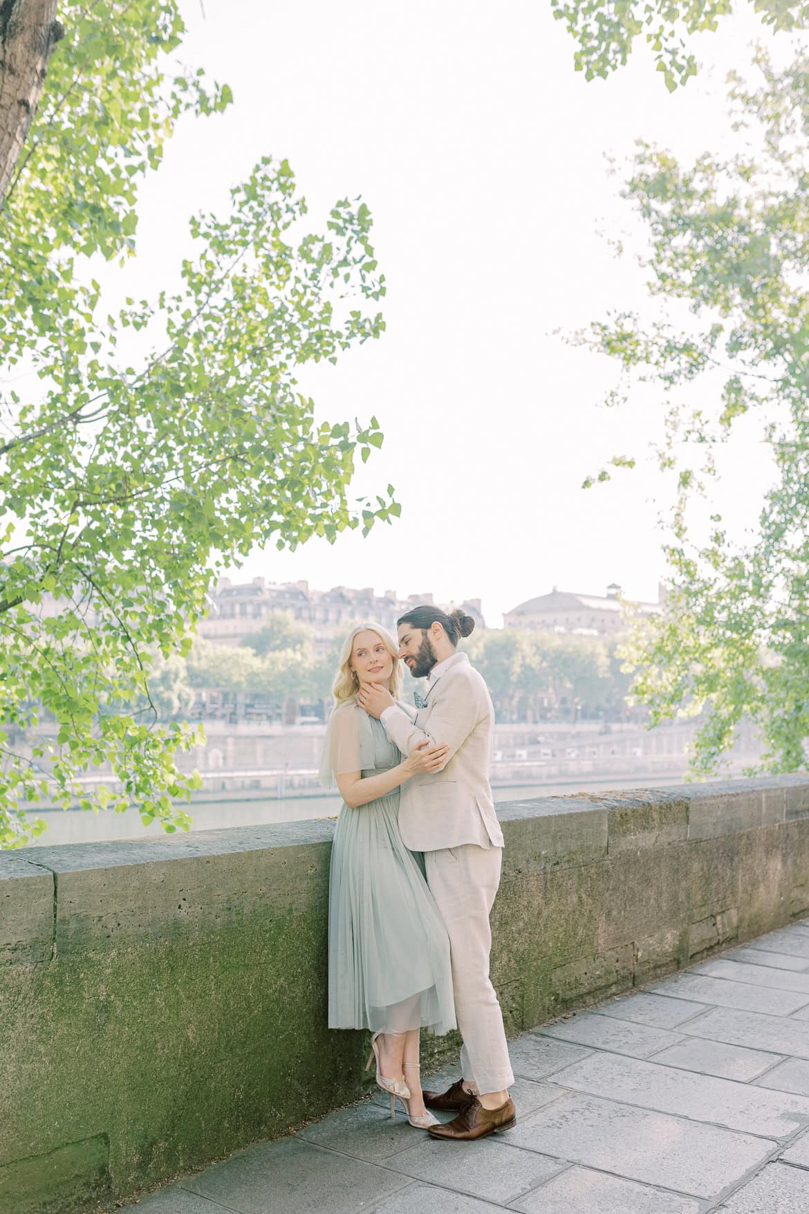 Verlobung an der Notre Dame - ein Editorial in Paris