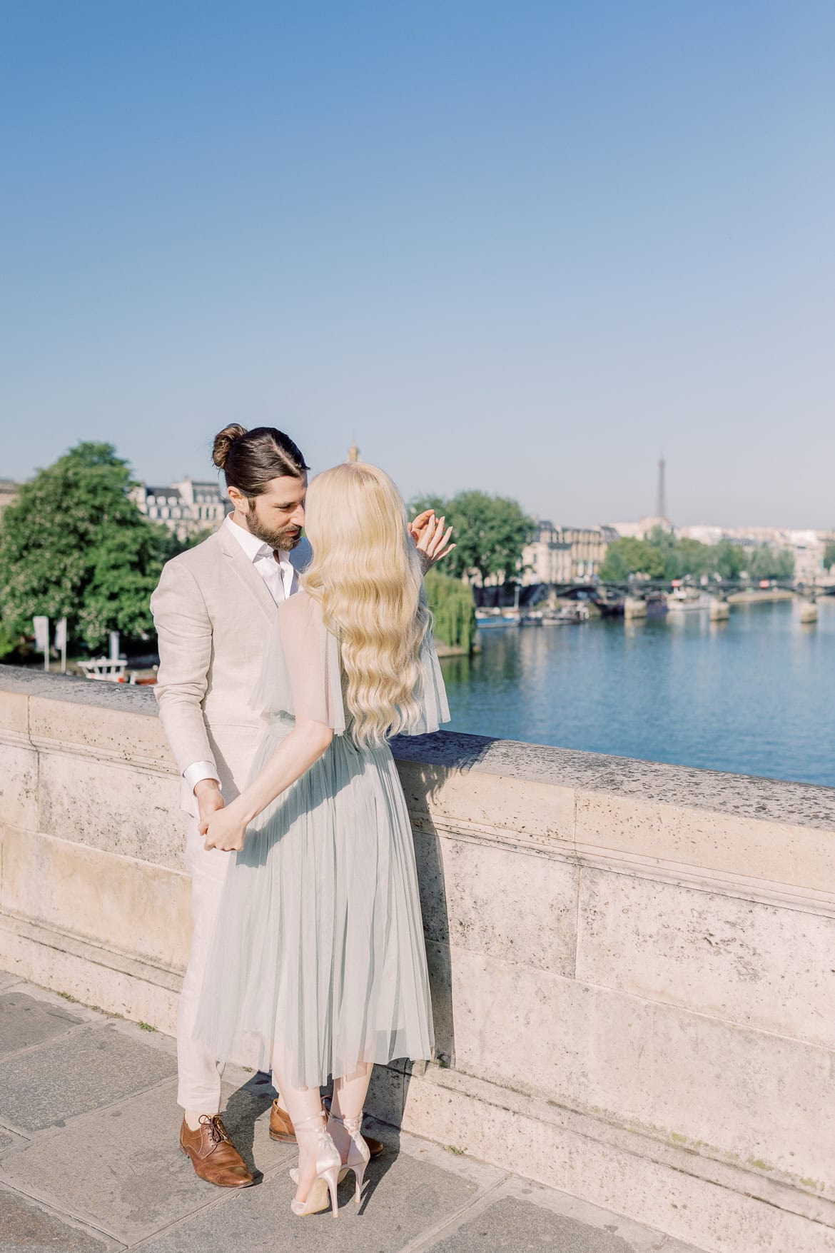 Verlobung an der Notre Dame - ein Editorial in Paris