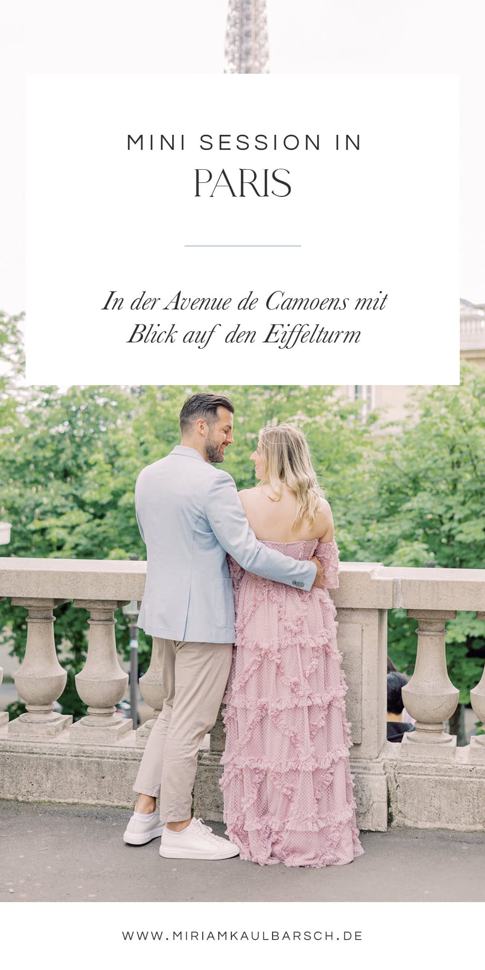 Mini Session in Paris in der Avenue de Camoëns mit Blick auf den Eiffelturm