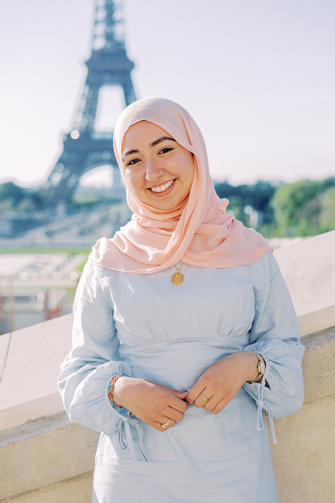 Freundinnen Session am Eiffelturm in Paris