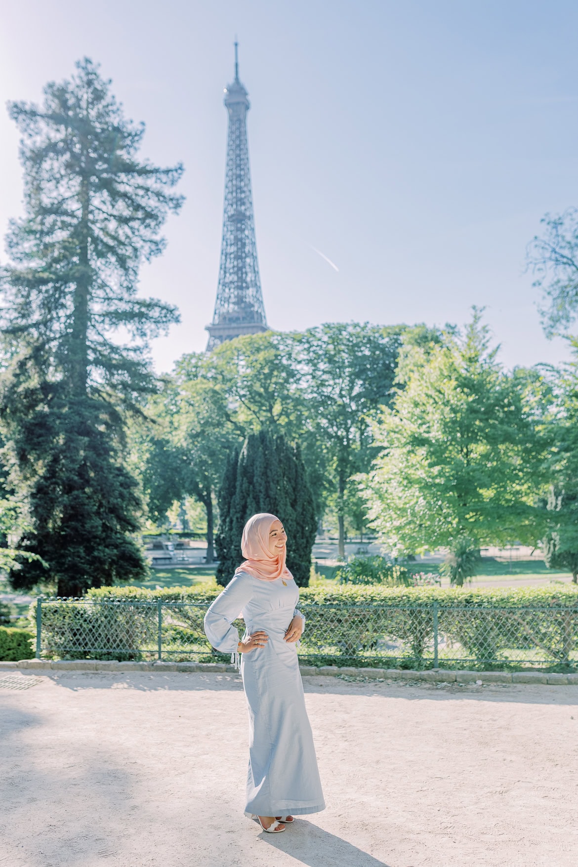 Freundinnen Session am Eiffelturm in Paris
