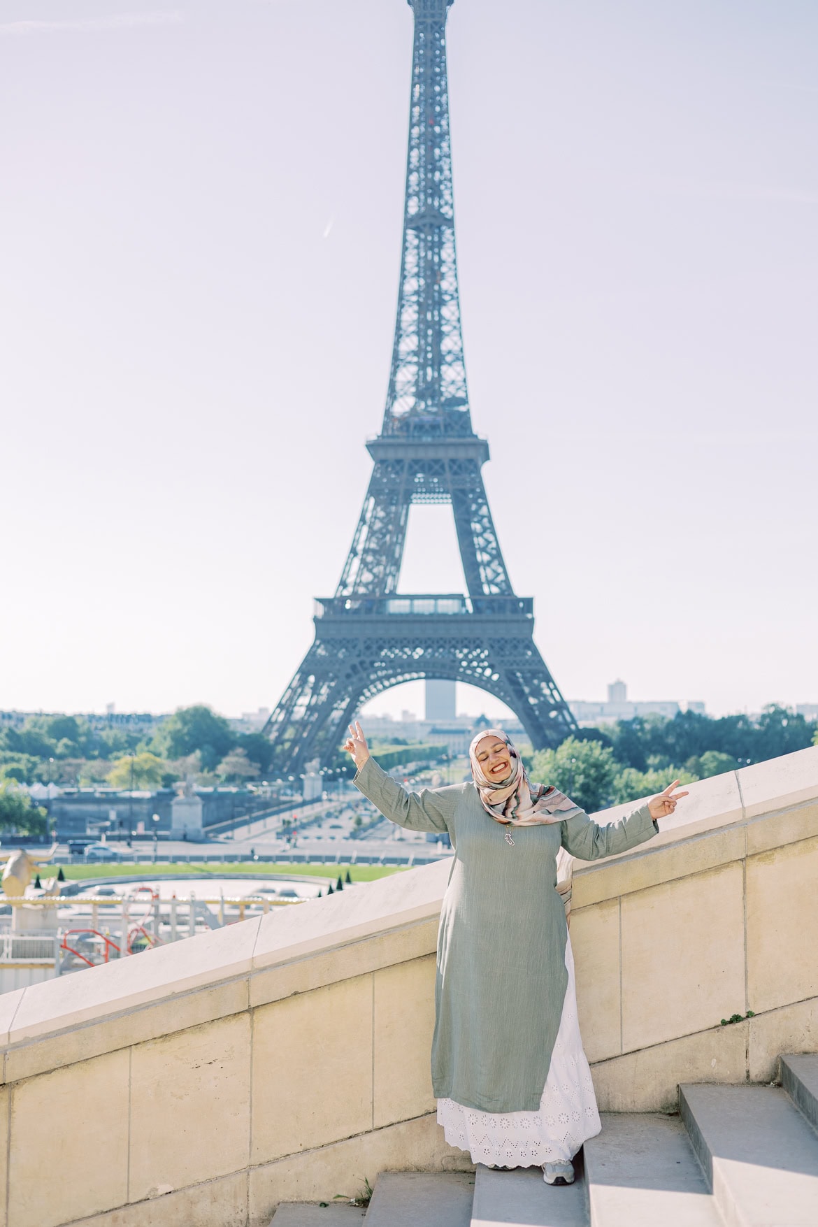 Freundinnen Session am Eiffelturm in Paris