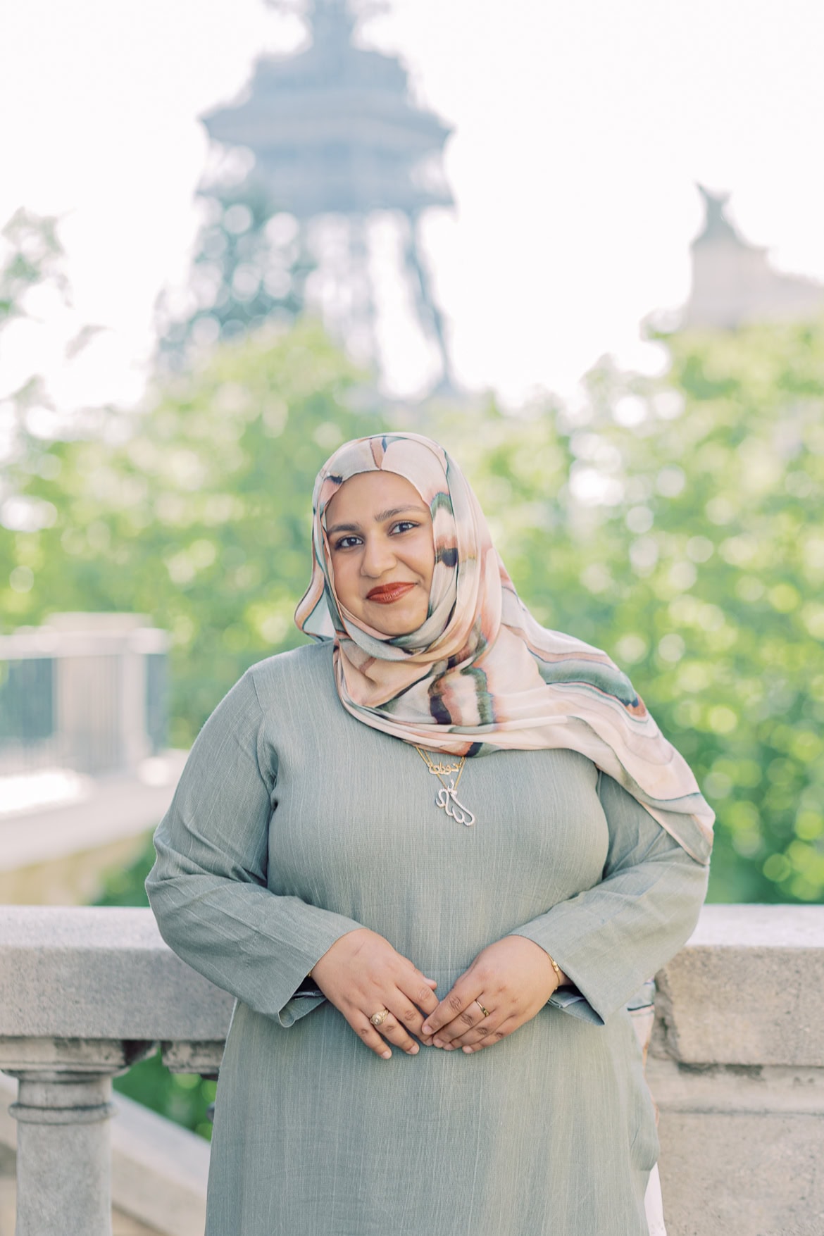 Freundinnen Session am Eiffelturm in Paris