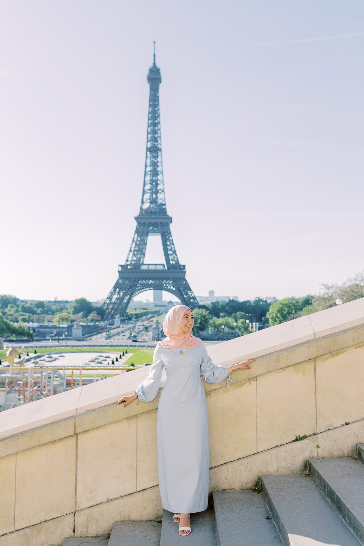 Freundinnen Session am Eiffelturm in Paris