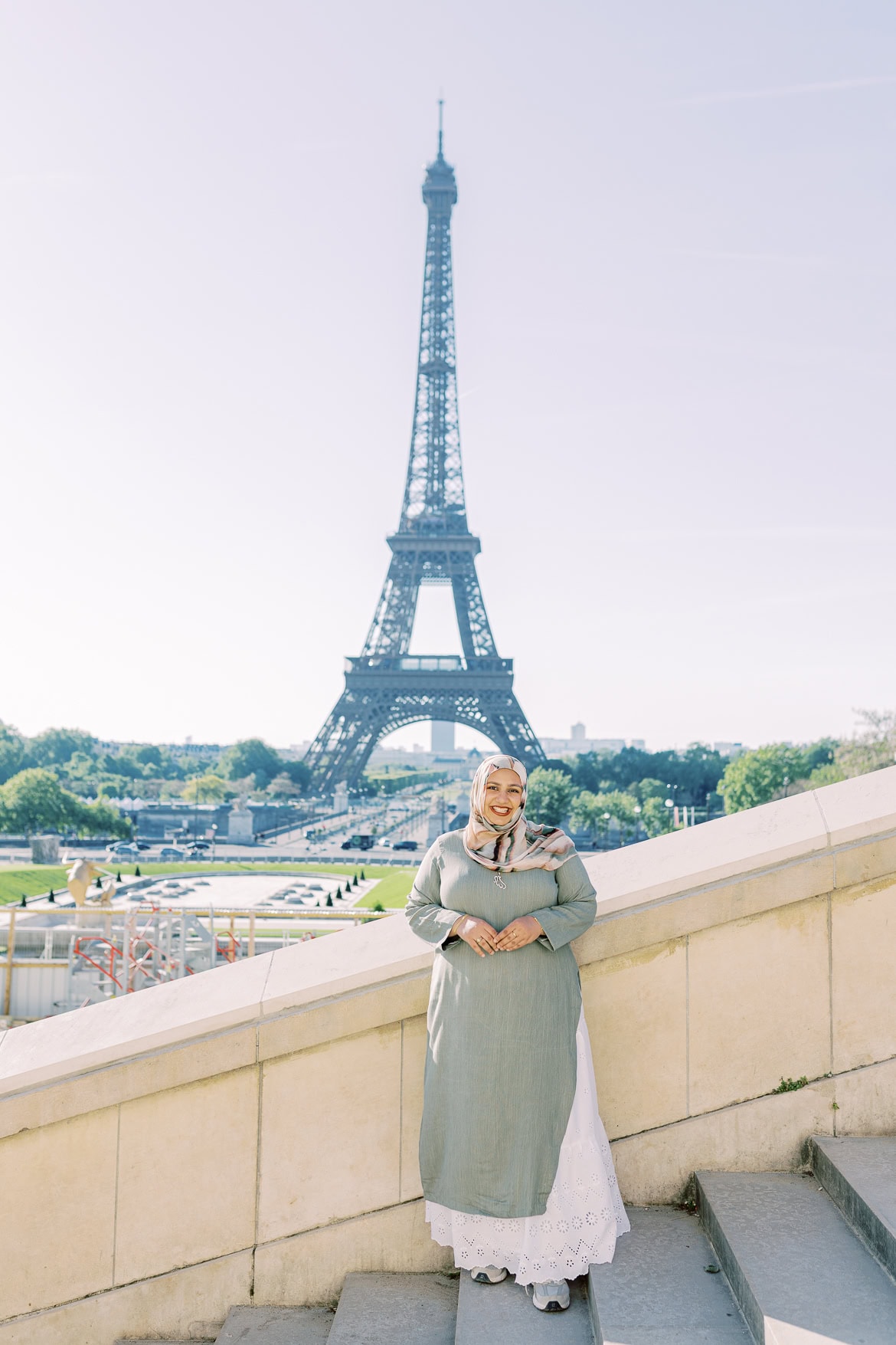Freundinnen Session am Eiffelturm in Paris