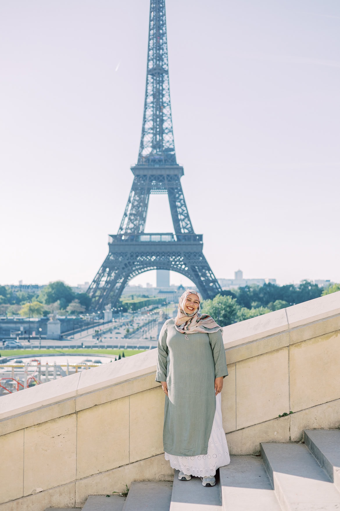 Freundinnen Session am Eiffelturm in Paris
