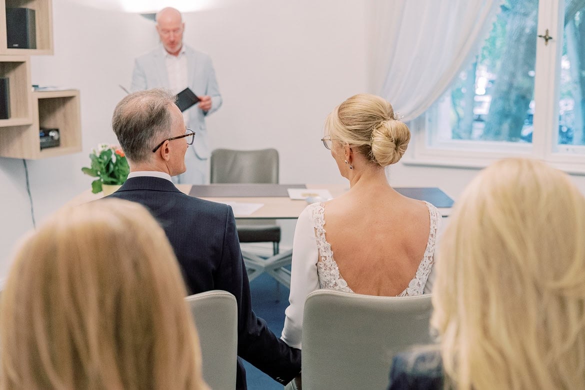 Standesamtliche Trauung in der Hochzeitsvilla Zehlendorf in Berlin