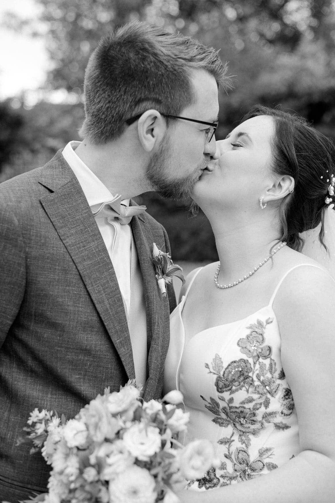 Japanisch inspiriert: Trauung im Standesamt Schöneberg und Feier im Spreespeicher Berlin