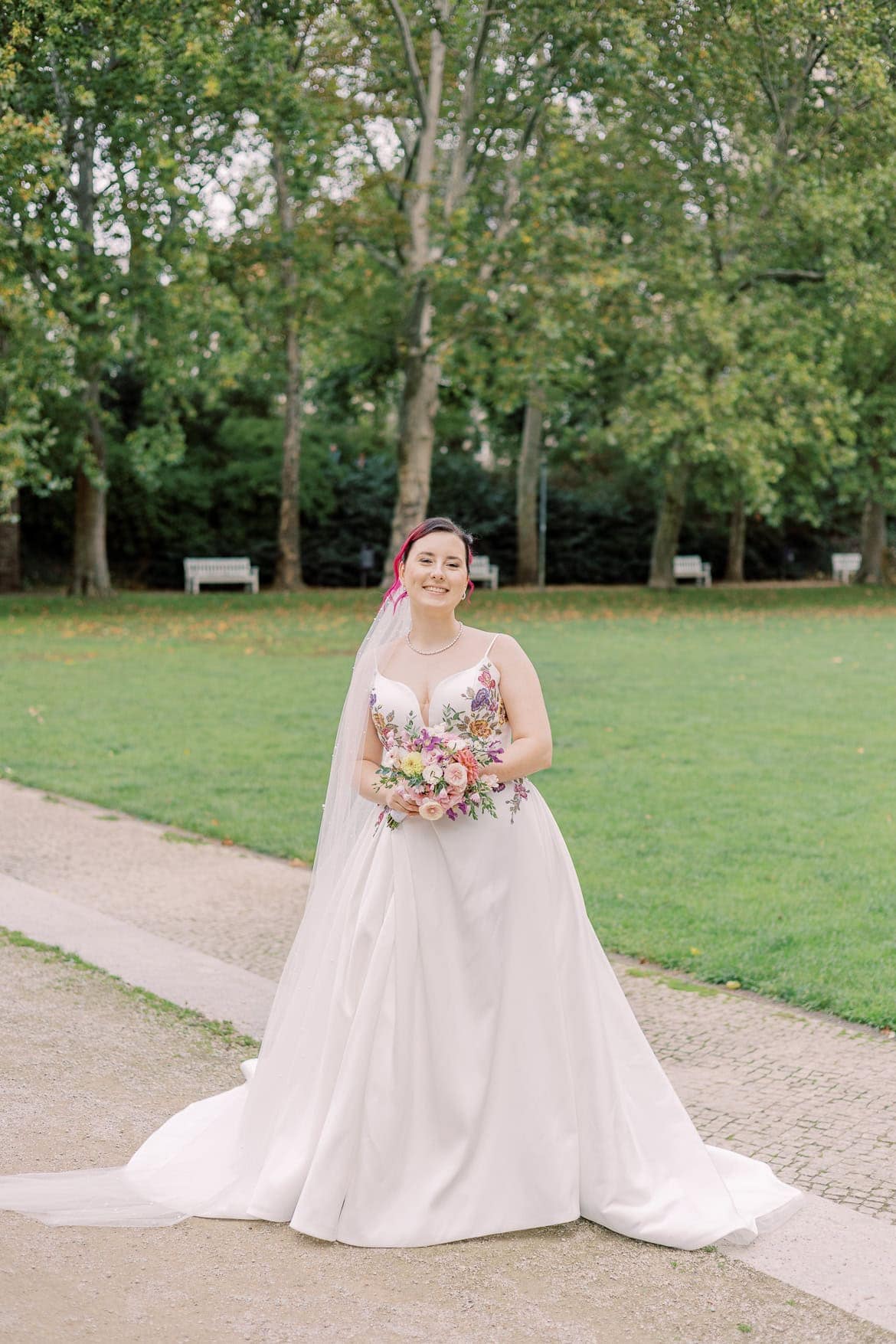 Japanisch inspiriert: Trauung im Standesamt Schöneberg und Feier im Spreespeicher Berlin