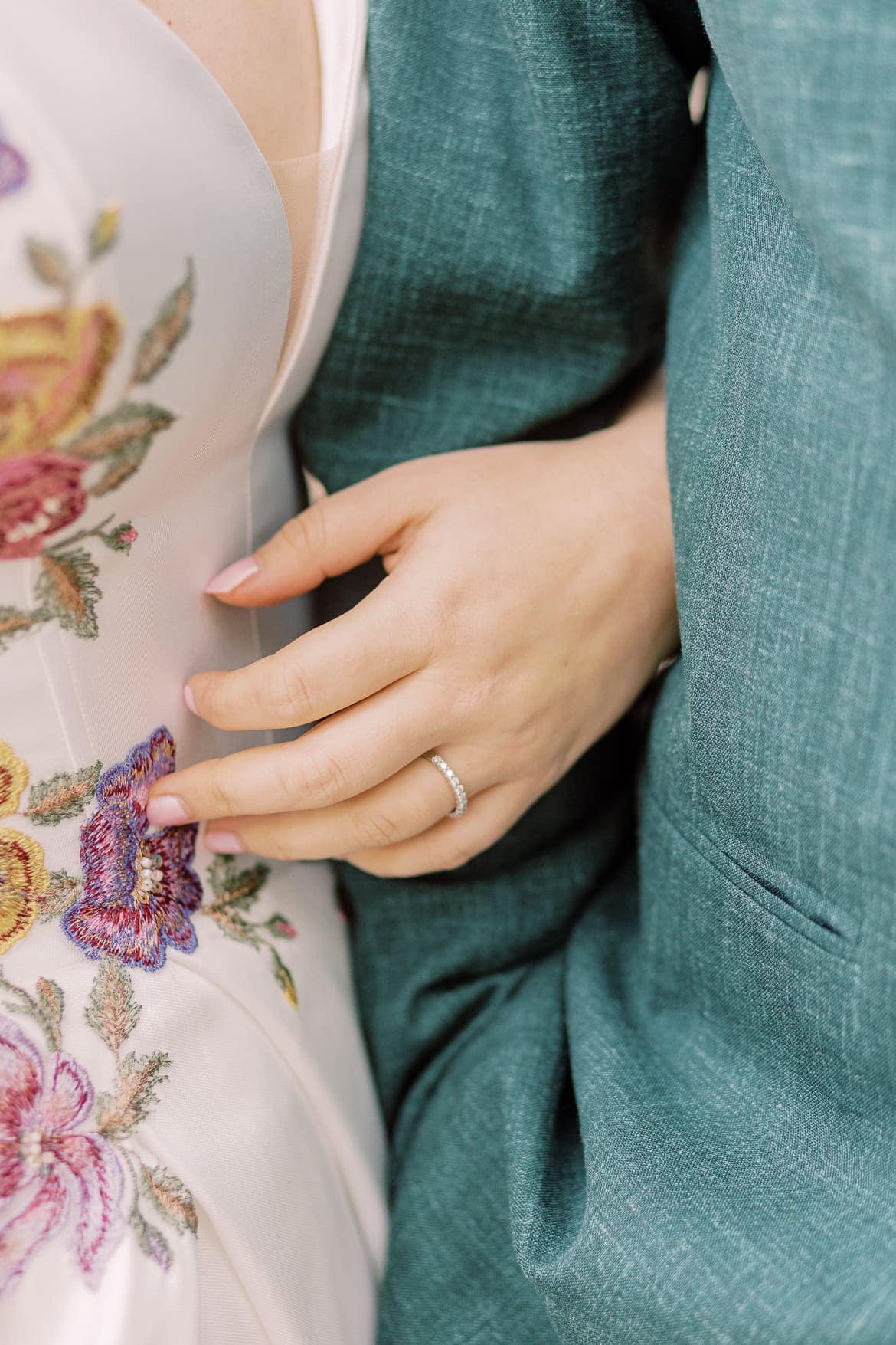 Japanisch inspiriert: Trauung im Standesamt Schöneberg und Feier im Spreespeicher Berlin