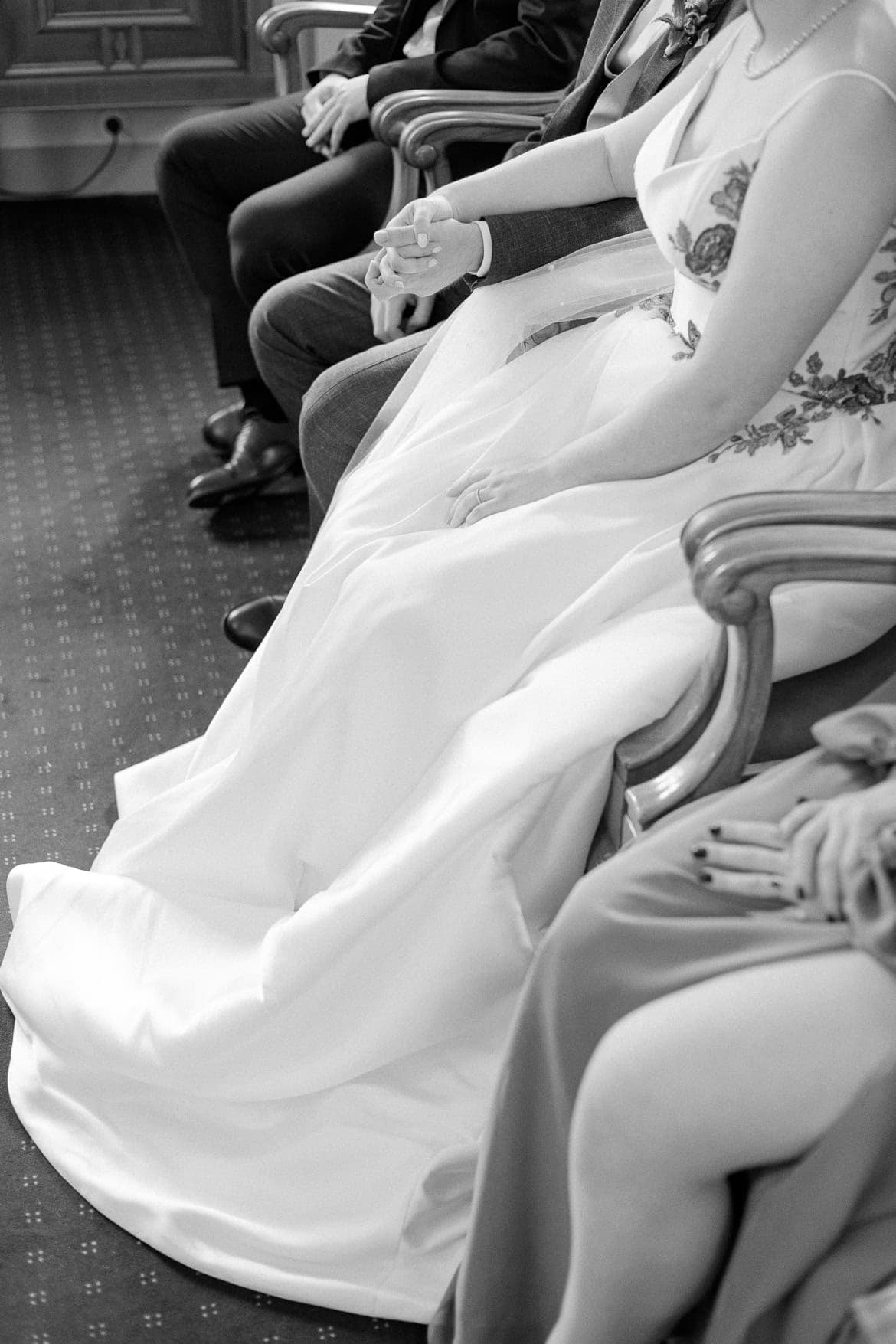 Japanisch inspiriert: Trauung im Standesamt Schöneberg und Feier im Spreespeicher Berlin