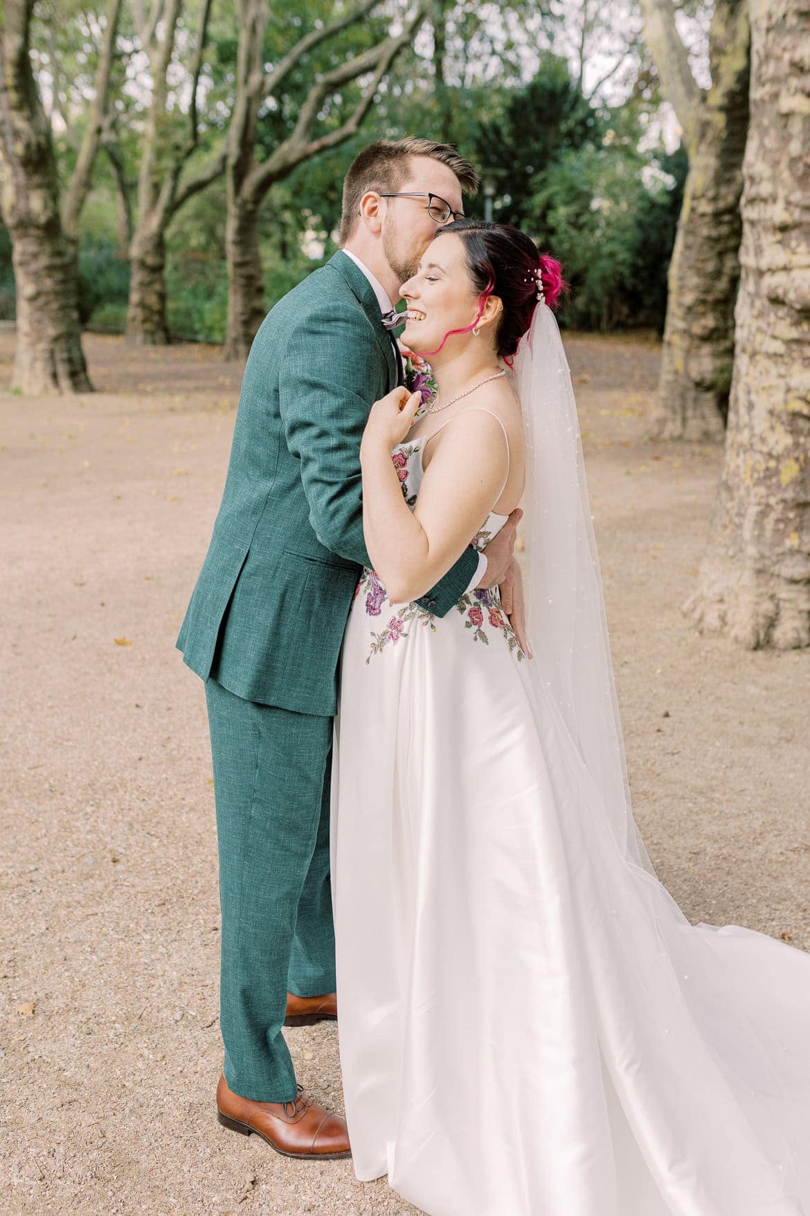 Japanisch inspiriert: Trauung im Standesamt Schöneberg und Feier im Spreespeicher Berlin