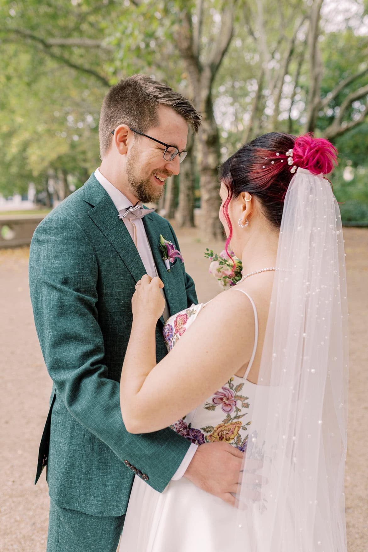 Japanisch inspiriert: Trauung im Standesamt Schöneberg und Feier im Spreespeicher Berlin