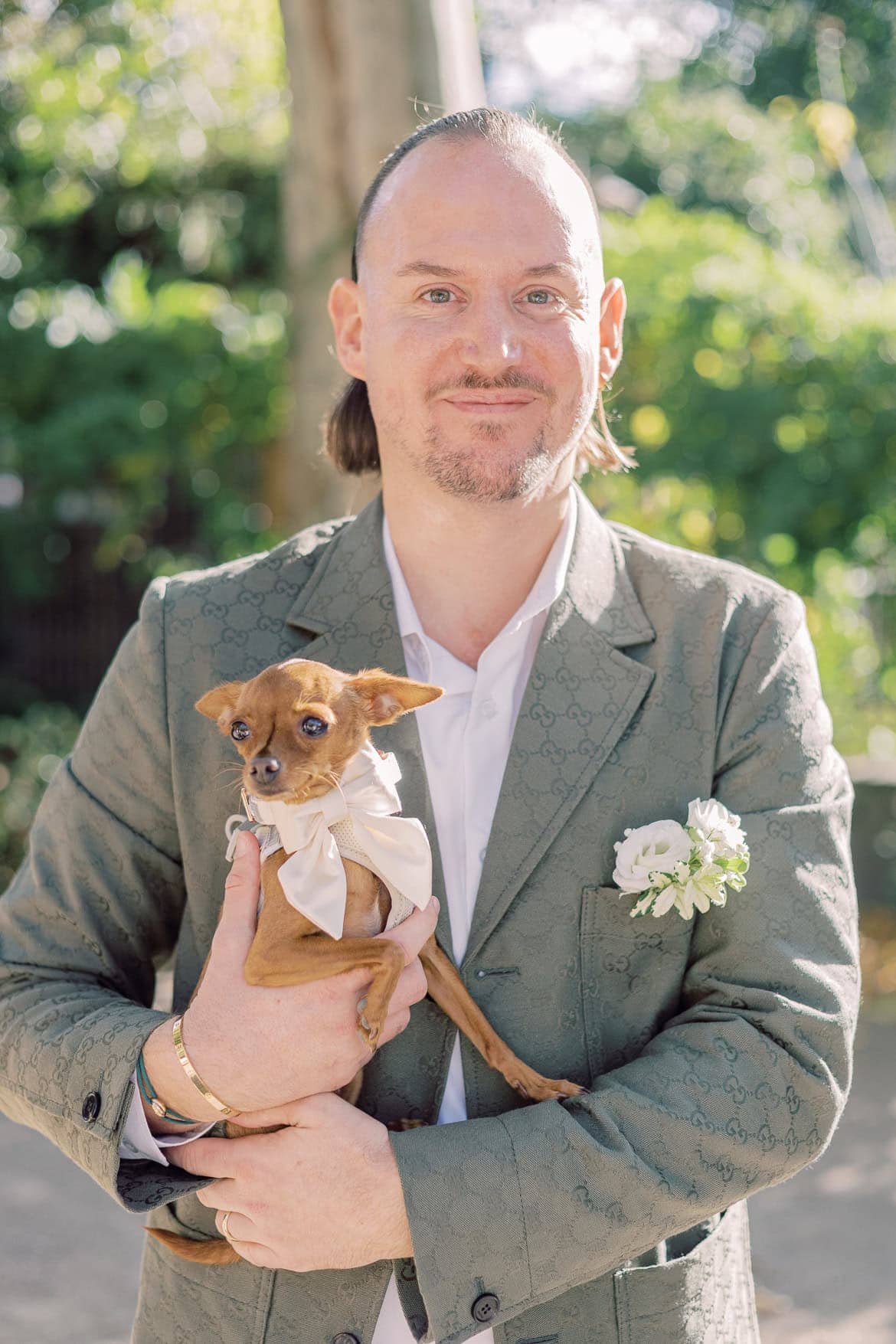 Standesamt Trauung im Herbst in Schöneberg
