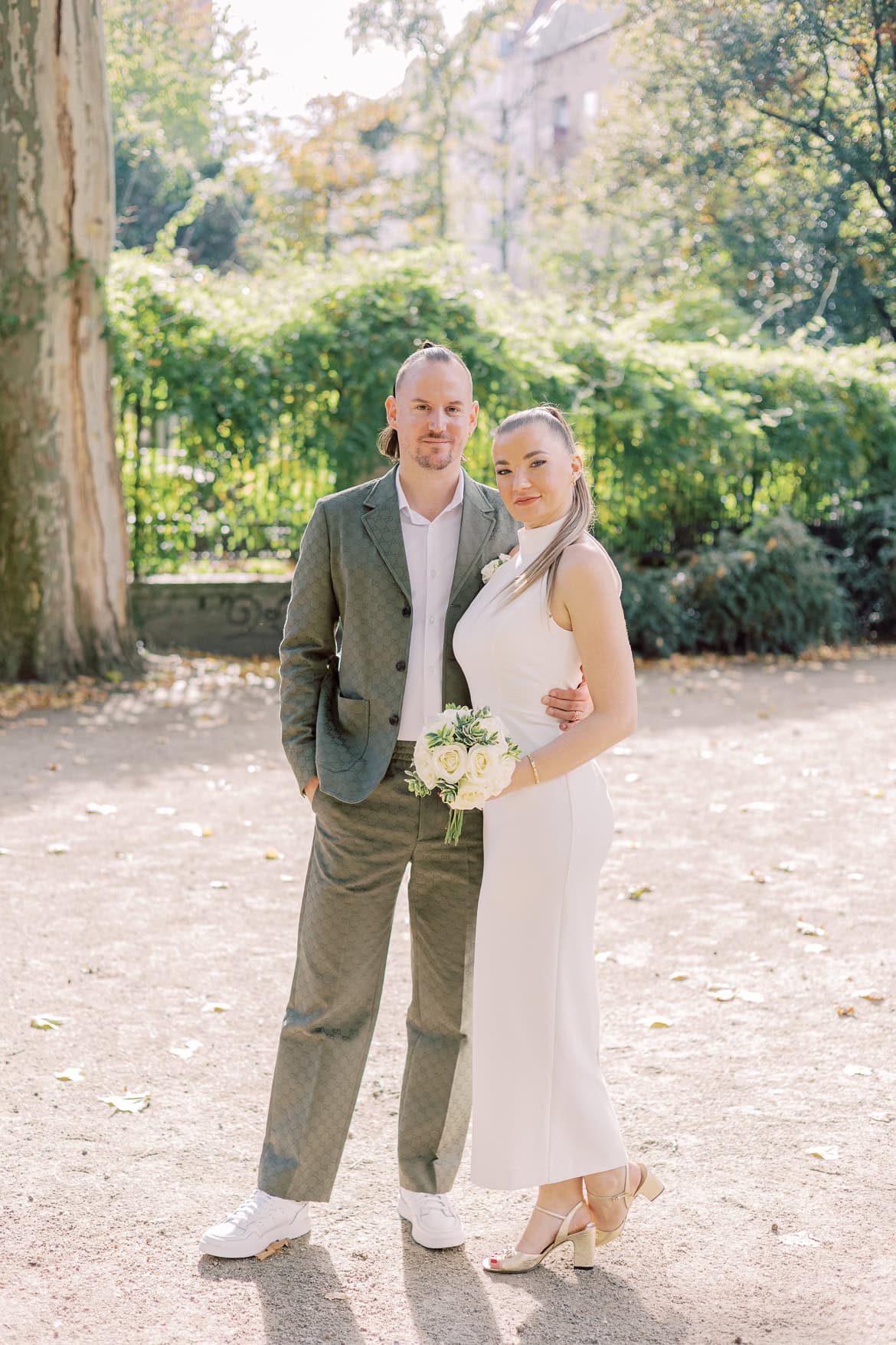 Standesamt Trauung im Herbst in Schöneberg
