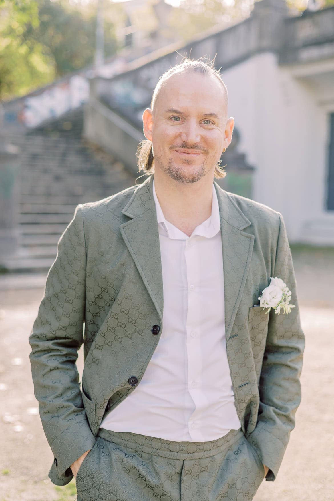 Standesamt Trauung im Herbst in Schöneberg