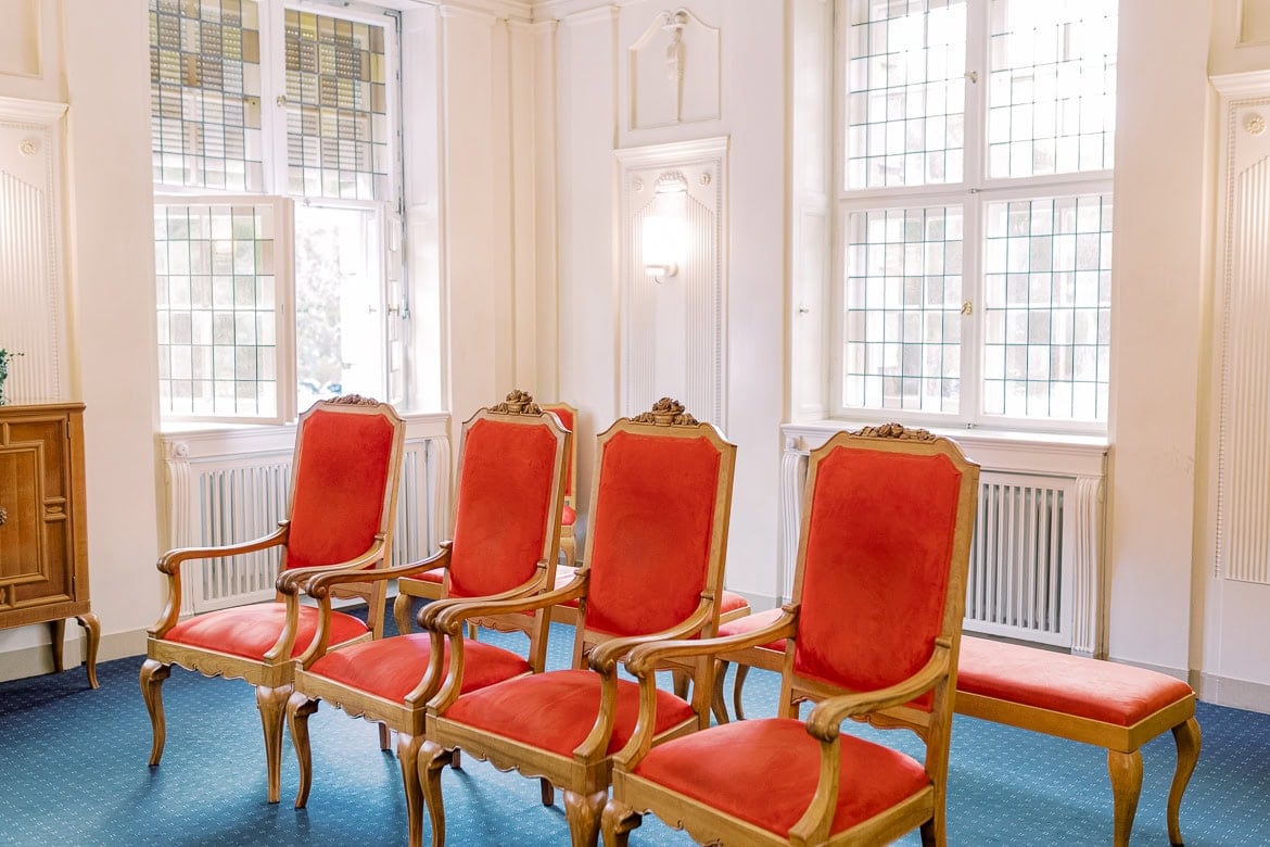 Standesamt Trauung im Herbst in Schöneberg