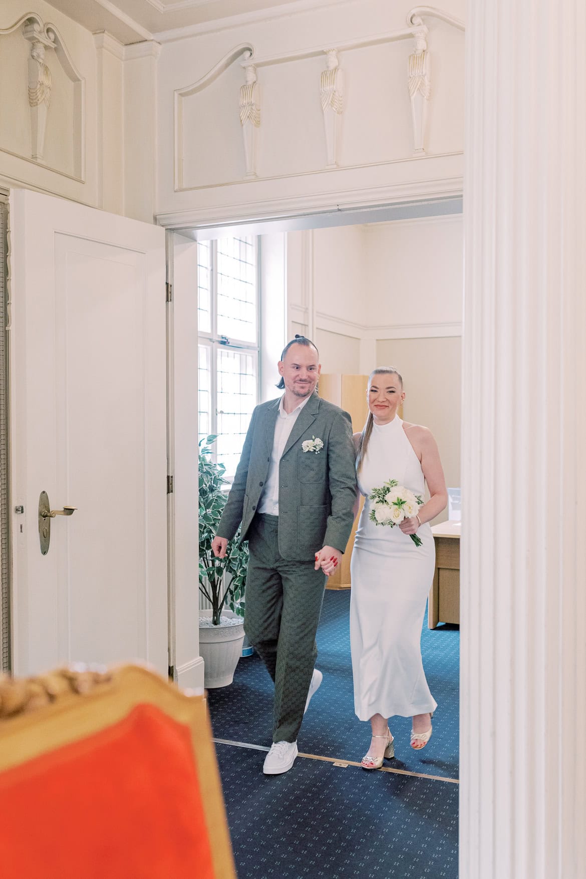 Standesamt Trauung im Herbst in Schöneberg